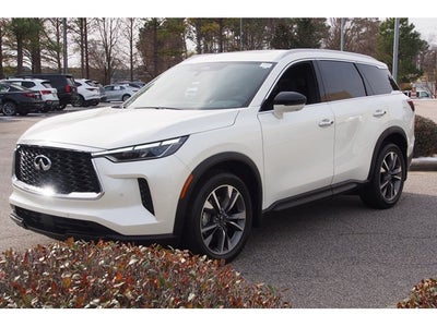 2025 INFINITI QX60 LUXE