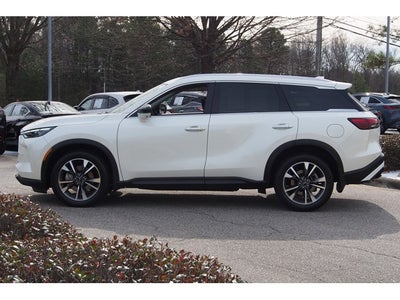 2025 INFINITI QX60 LUXE