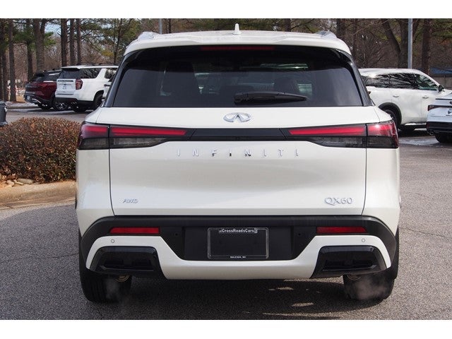 2025 INFINITI QX60 LUXE