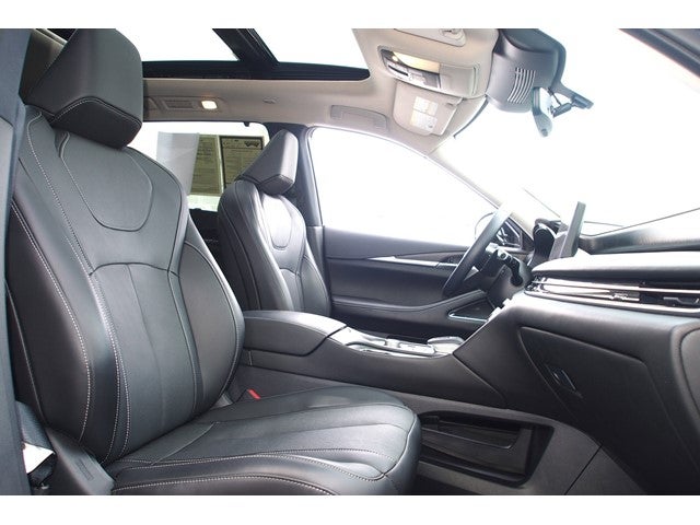 2025 INFINITI QX60 SENSORY