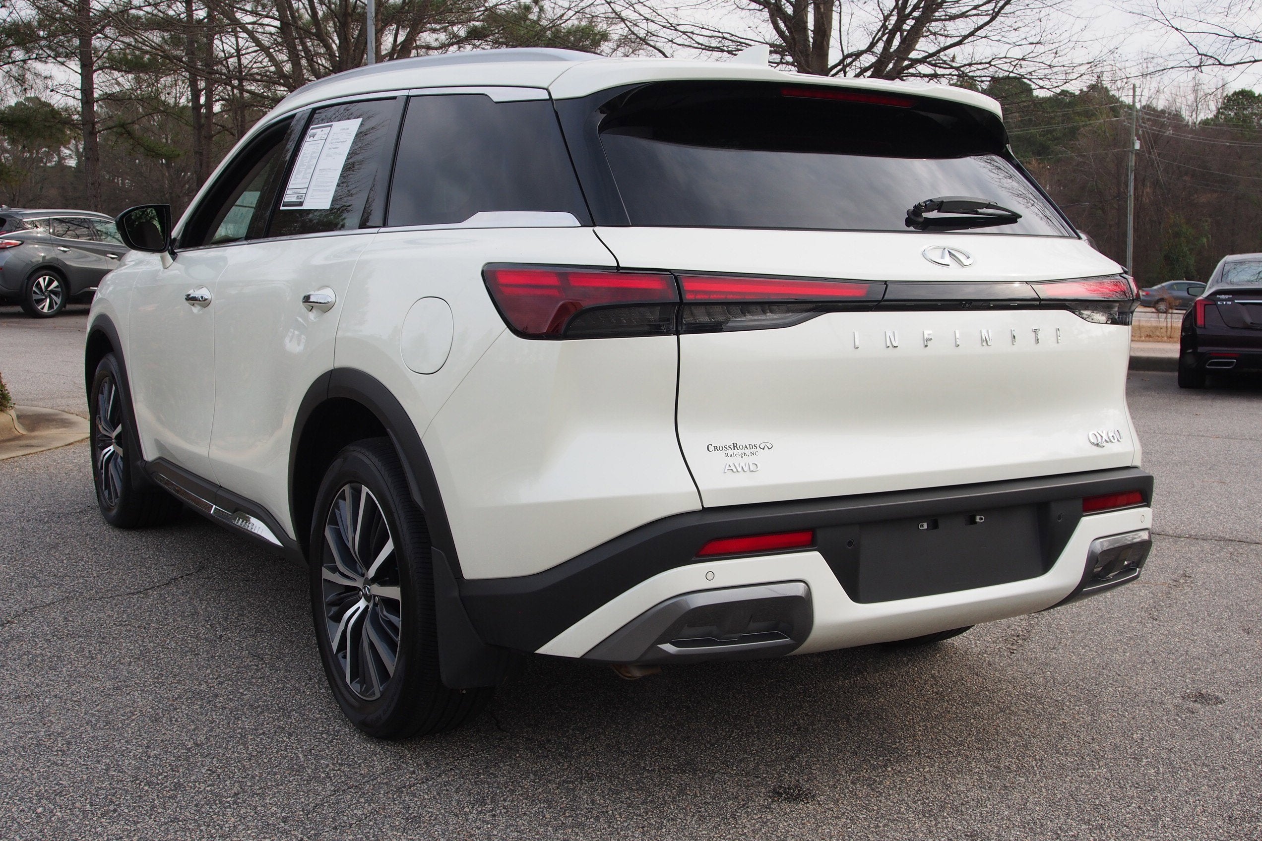 2025 INFINITI QX60 SENSORY