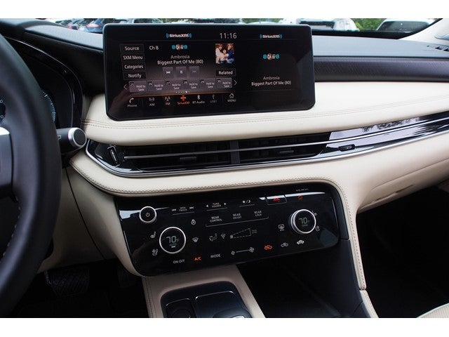 2025 INFINITI QX60 SENSORY