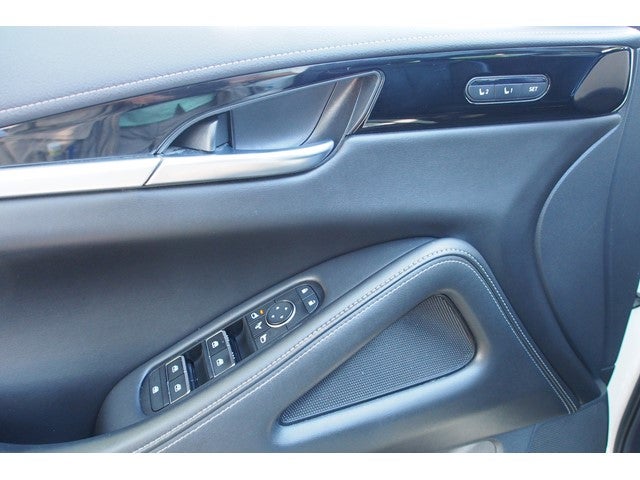 2022 INFINITI QX60 PURE