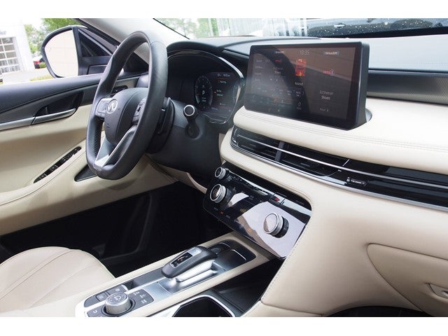 2024 INFINITI QX60 LUXE