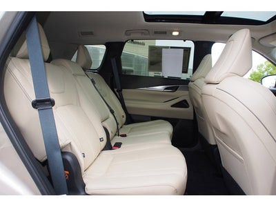 2024 INFINITI QX60 LUXE