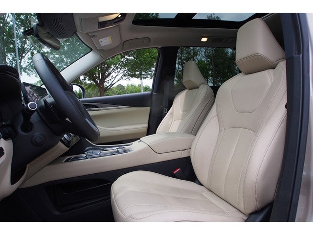 2024 INFINITI QX60 LUXE