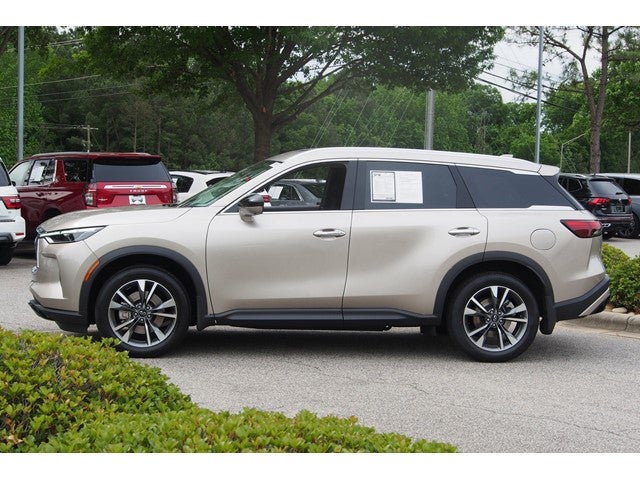 2024 INFINITI QX60 LUXE