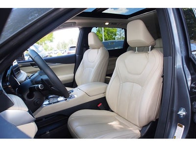 2024 INFINITI QX60 LUXE