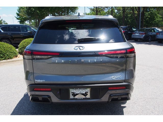 2024 INFINITI QX60 LUXE