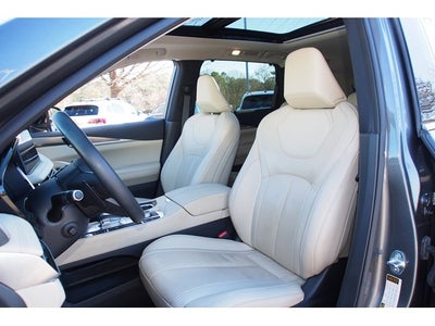 2022 INFINITI QX60 LUXE