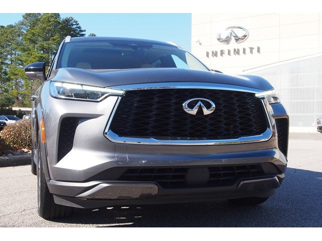 2022 INFINITI QX60 LUXE