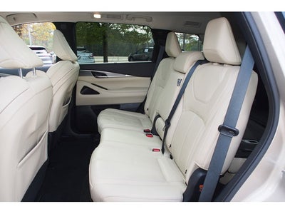 2023 INFINITI QX60 LUXE