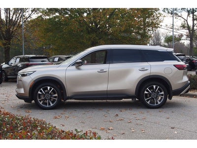 2023 INFINITI QX60 LUXE