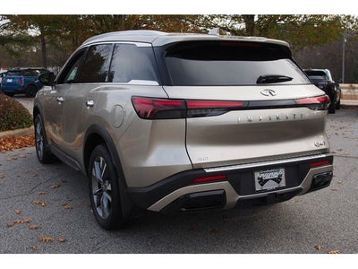 2023 INFINITI QX60 LUXE