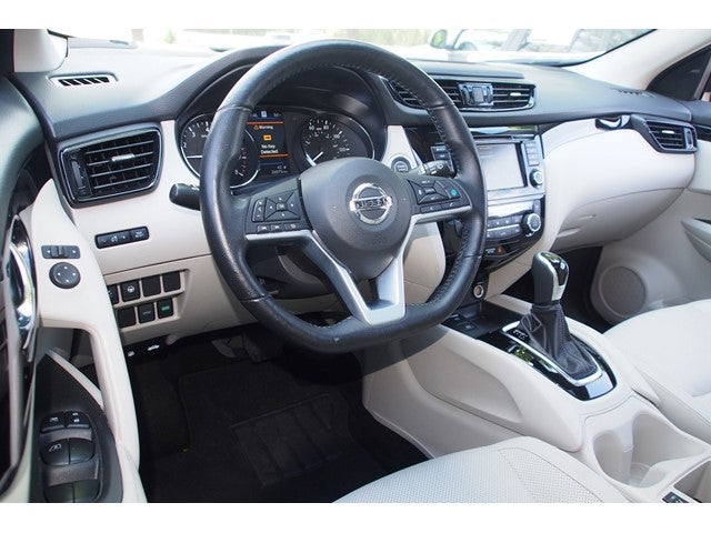 2022 Nissan Rogue Sport SL