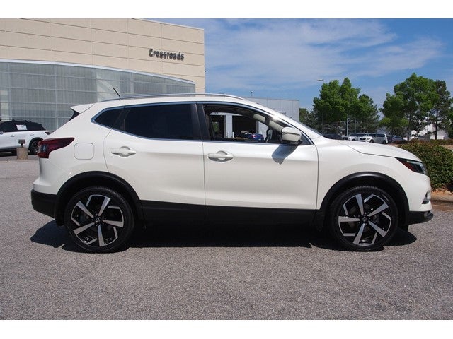 2022 Nissan Rogue Sport SL