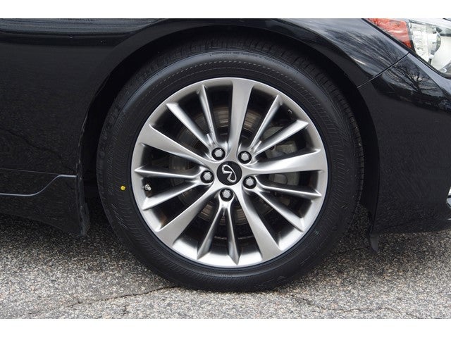 2022 INFINITI Q50 LUXE