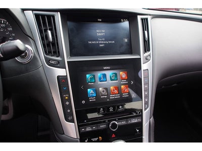 2022 INFINITI Q50 LUXE