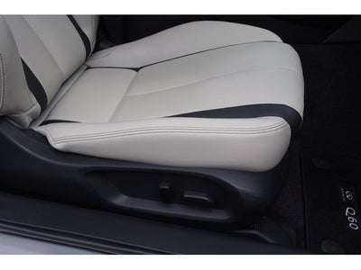 2022 INFINITI Q60 LUXE