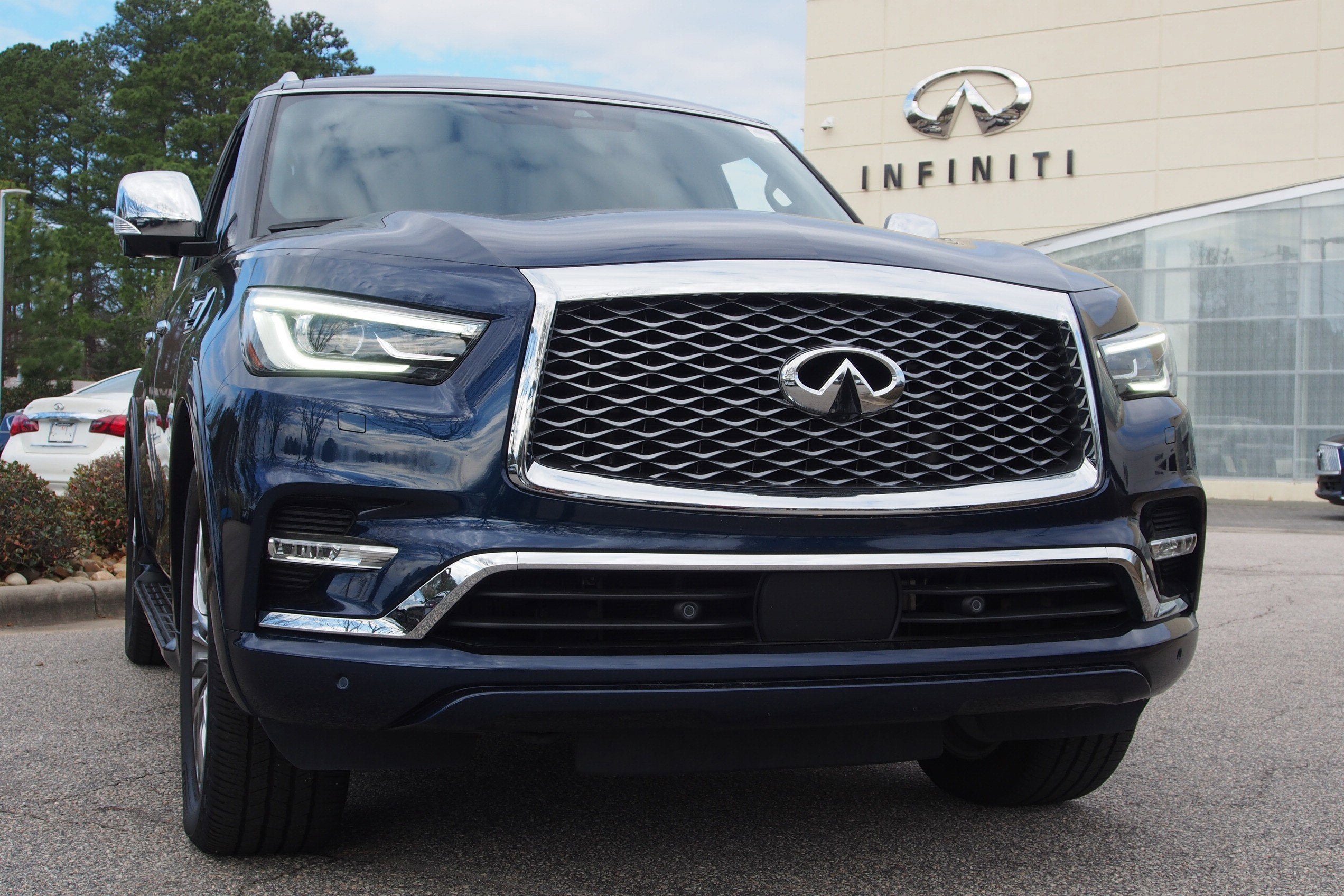 2021 INFINITI QX80 SENSORY