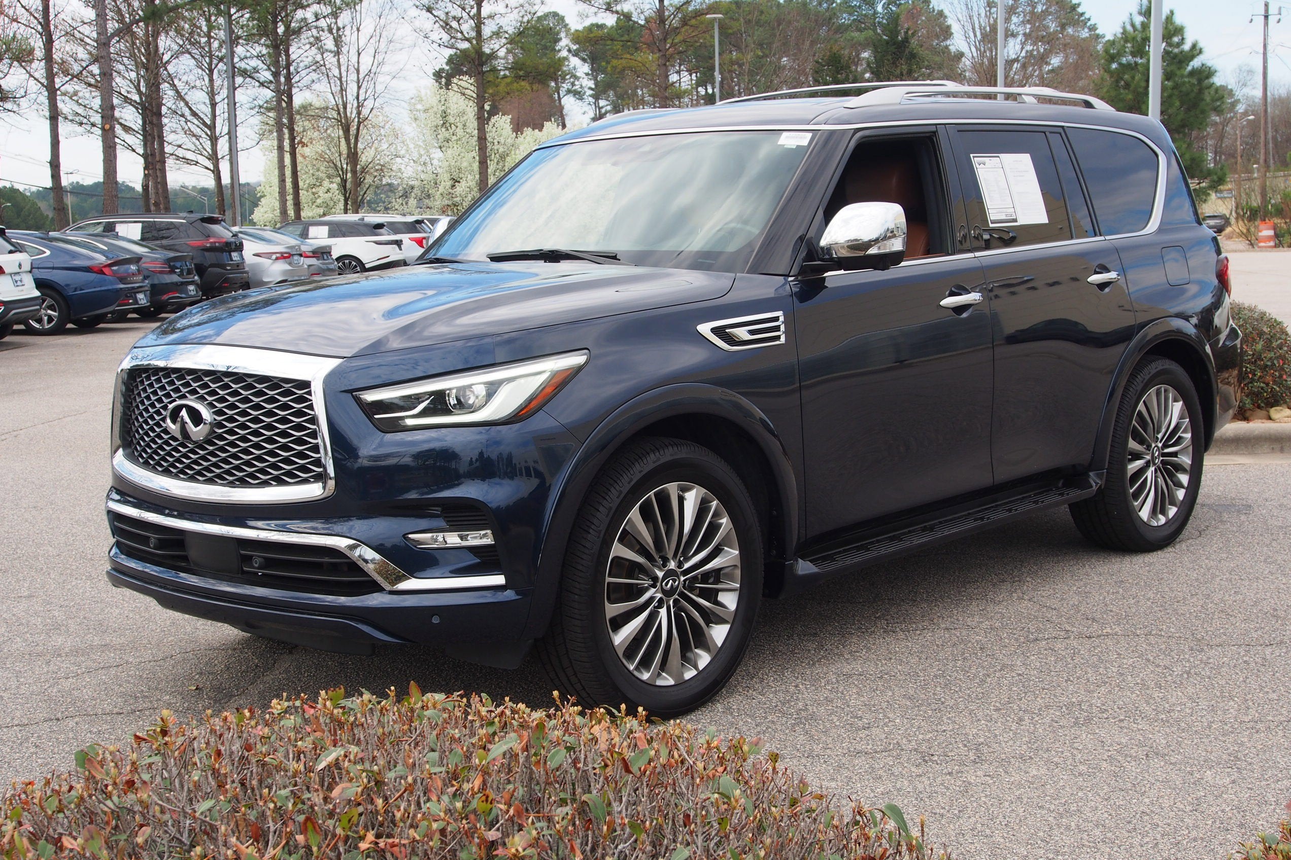2021 INFINITI QX80 SENSORY
