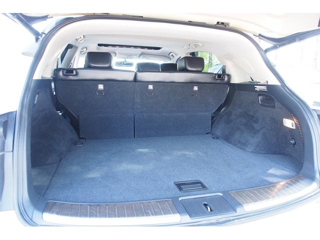 2017 INFINITI QX70 Base