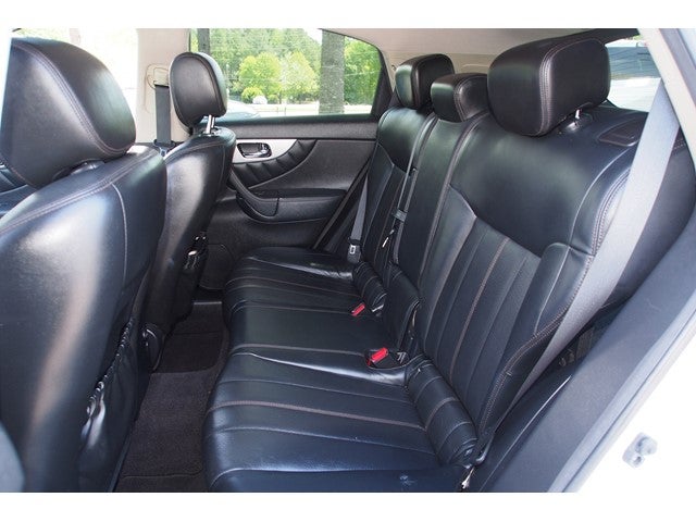 2017 INFINITI QX70 Base