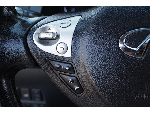 2017 INFINITI QX70 Base