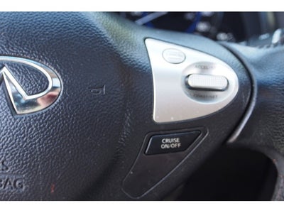 2017 INFINITI QX70 Base