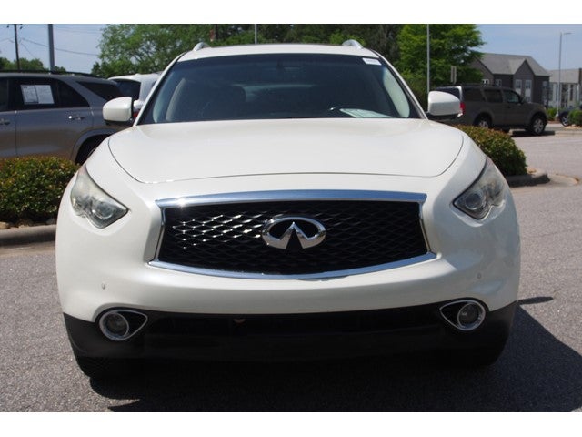 2017 INFINITI QX70 Base