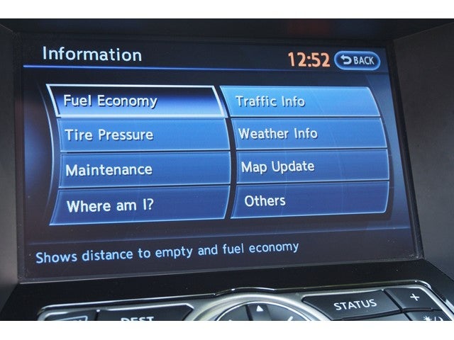 2017 INFINITI QX70 Base