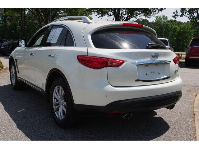 2017 INFINITI QX70 Base