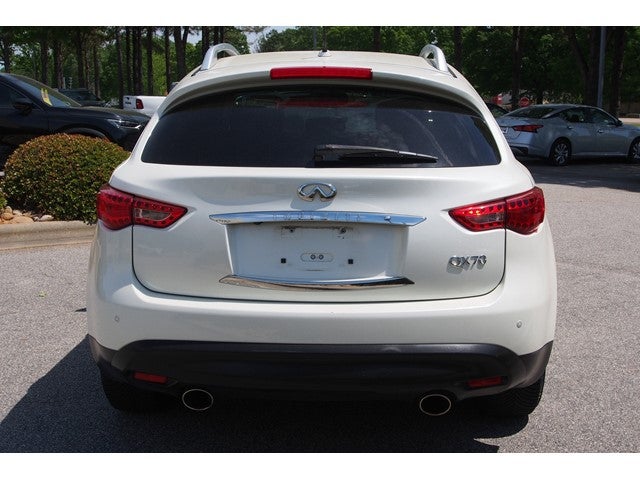 2017 INFINITI QX70 Base