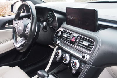 2022 Genesis G70 2.0T