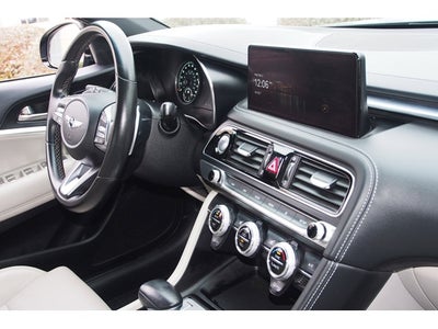 2022 Genesis G70 2.0T