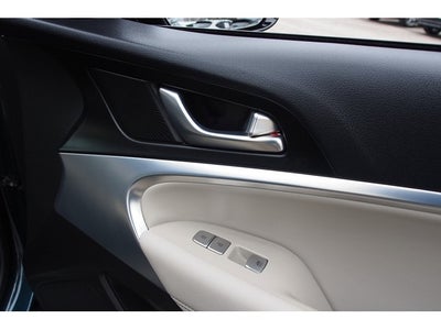 2022 Genesis G70 2.0T