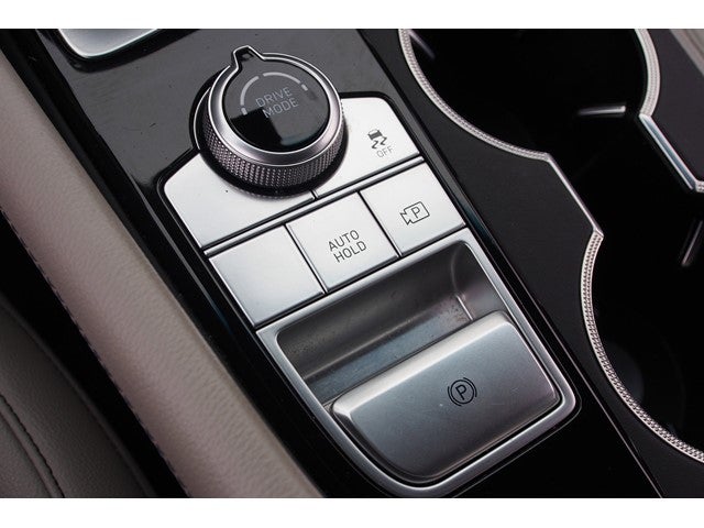 2022 Genesis G70 2.0T