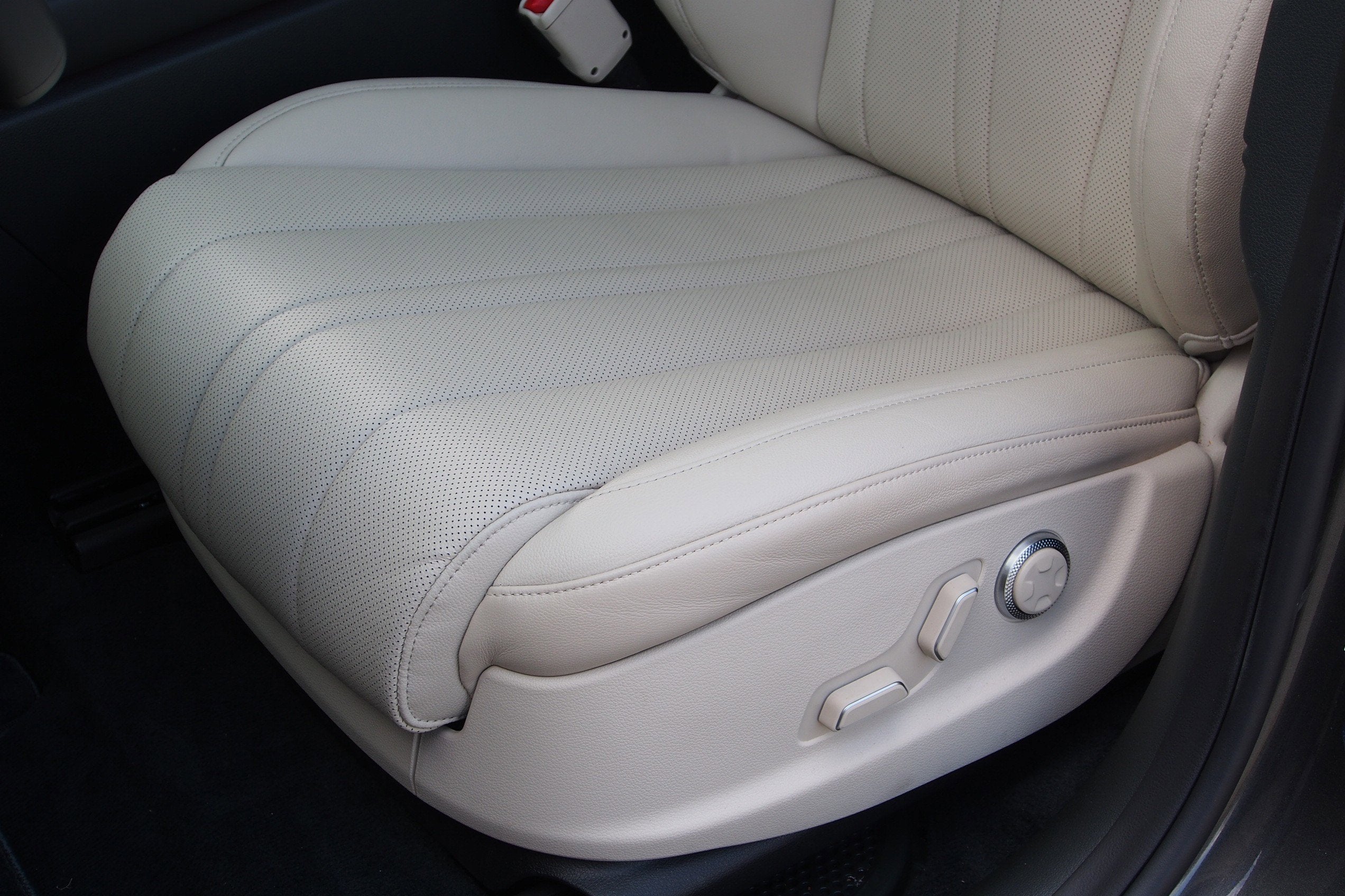 2025 Genesis GV80 2.5T Select