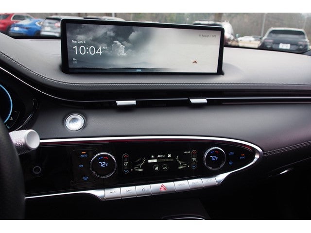 2023 Genesis GV70 2.5T