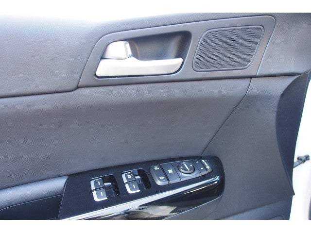 2022 Kia Sportage Nightfall