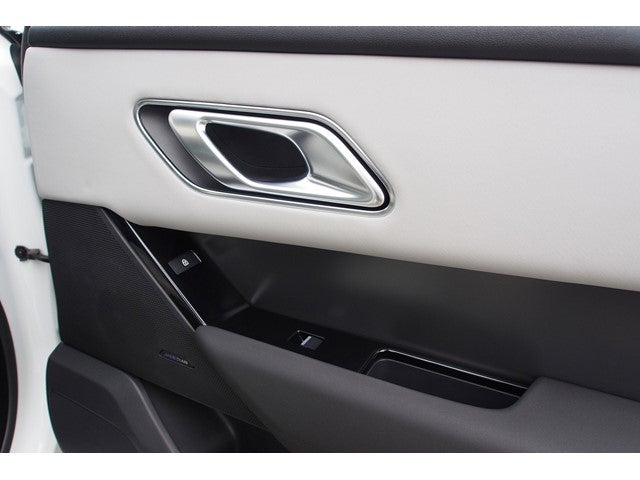 2024 Land Rover Range Rover Velar Dynamic SE