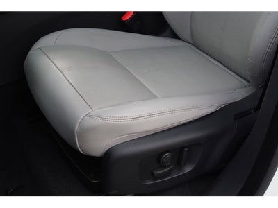 2024 Land Rover Range Rover Velar Dynamic SE