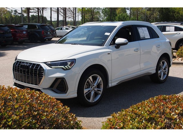 2020 Audi Q3 S line Premium Plus