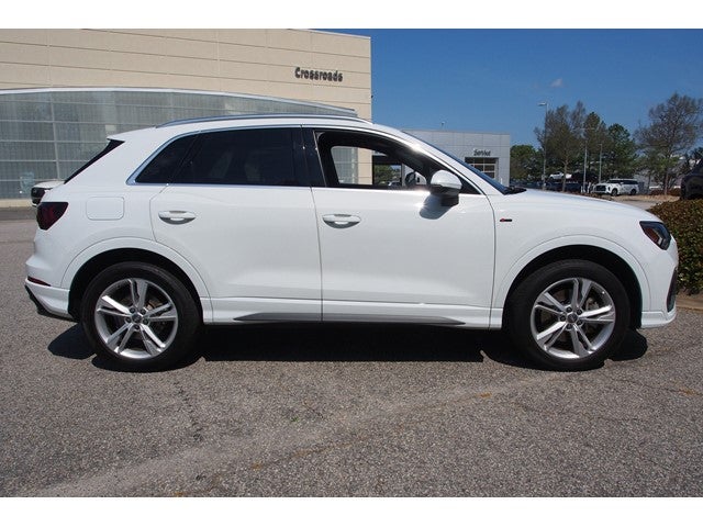 2020 Audi Q3 S line Premium Plus