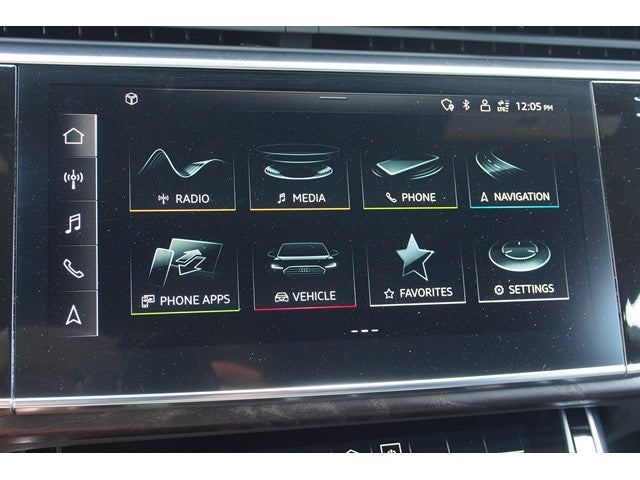 2022 Audi Q8 Premium Plus
