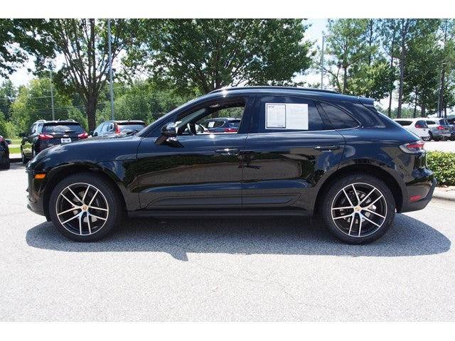 2023 Porsche Macan Base