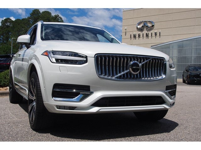 2024 Volvo XC90 Plus Bright Theme
