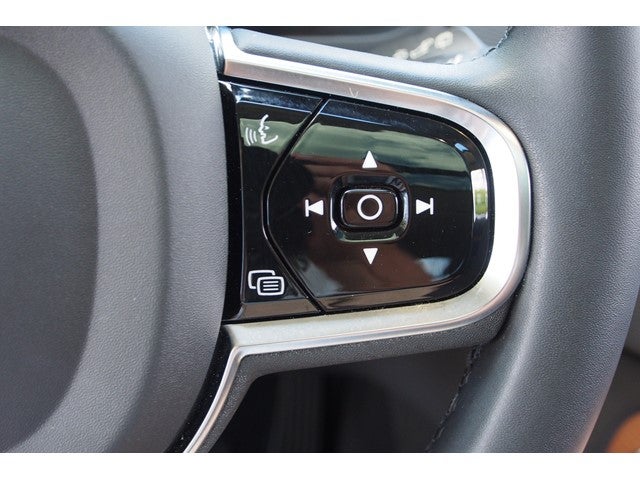 2024 Volvo XC90 Plus Bright Theme