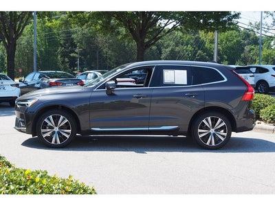 2023 Volvo XC60 Ultimate Bright Theme