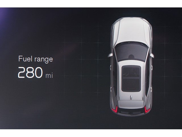 2023 Volvo XC40 Plus Dark Theme